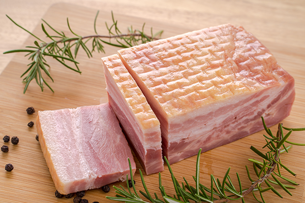 Khu thịt tái cấu trúc, Bacon